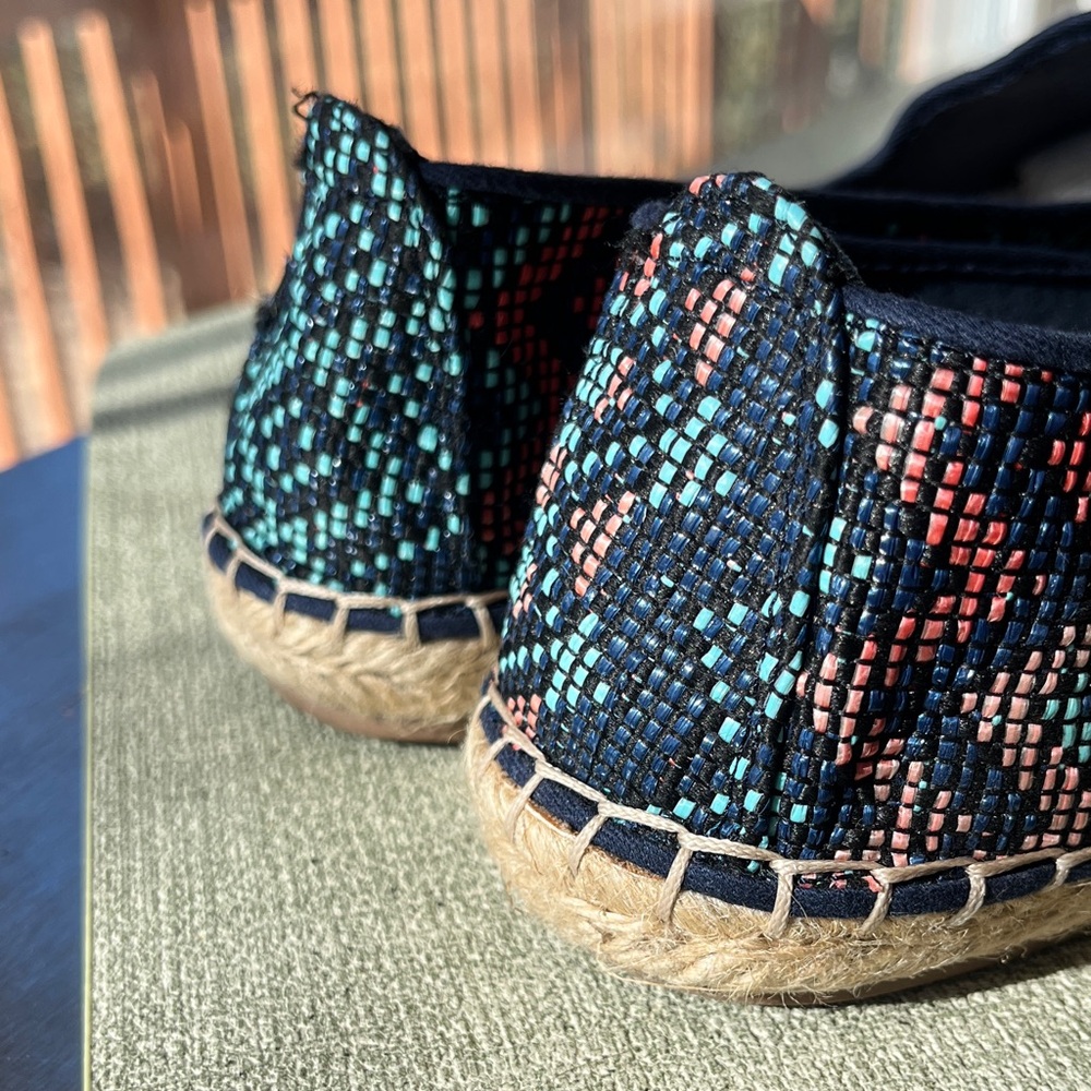 Colorful Patterned Espadrilles - Picture 4 of 4